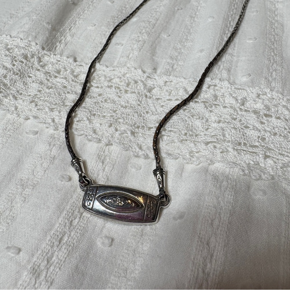 Brighton necklace silver tone finish heart clasp - Picture 4 of 6